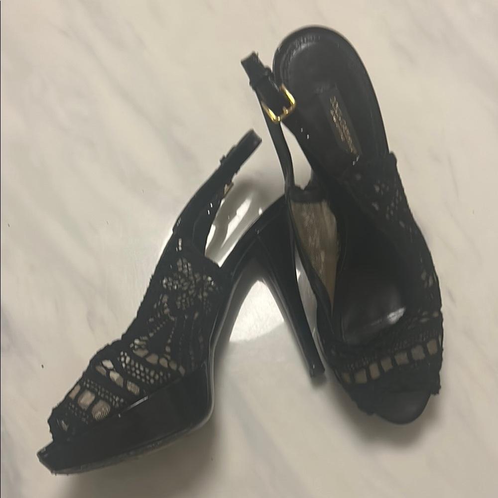 Dolce & Gabbana Black Heels with Elegant Silhouette
